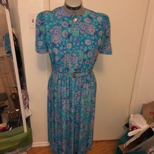 Beautiful pleated 80’s vintage dress Blue Amoeba
